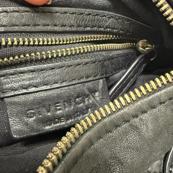 Preloved Givenchy Pandora Backpack display picture 2